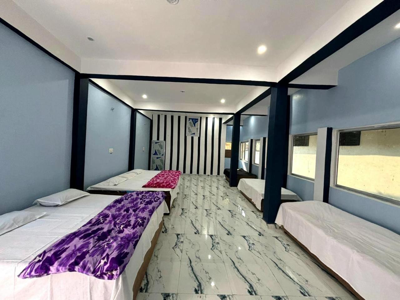 Shree Valmiki Home Stay Ayodhya Eksteriør bilde